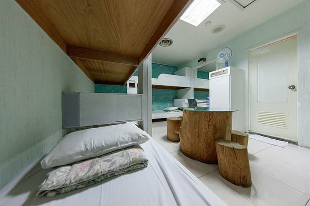 Shared Dormitory (6 people)