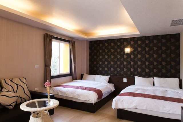 Quadruple Room, Mountain View