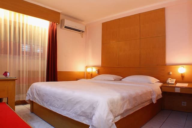 Standard A Room