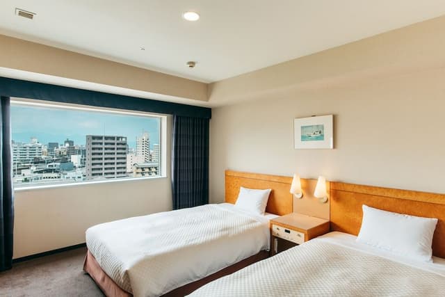 Standard Twin Room, Smoking