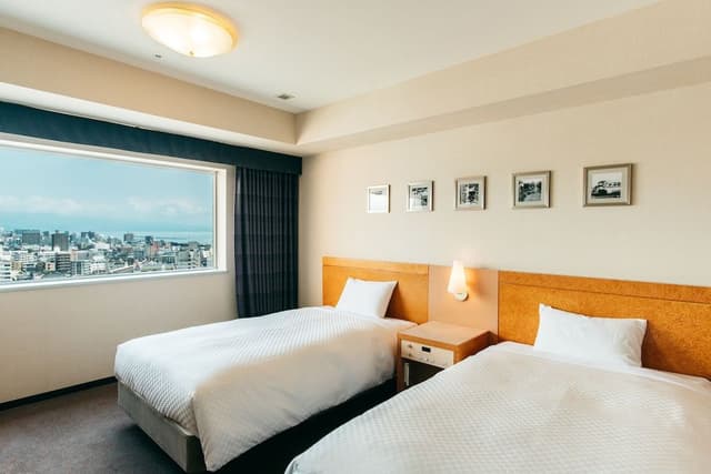 Standard Twin Room, Smoking