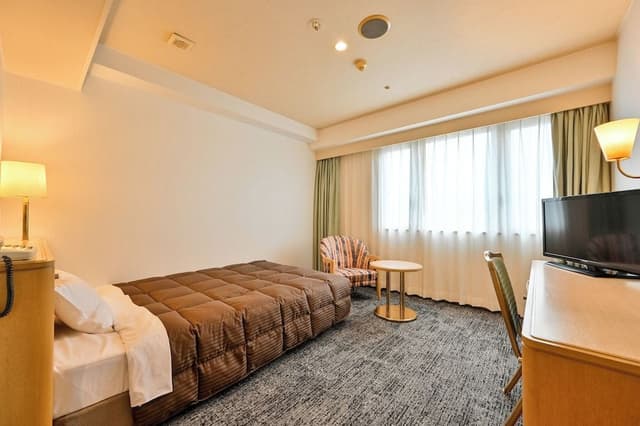 Standard Double Room, Smoking