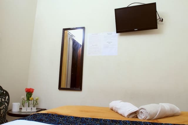 Standard Double Room Fan