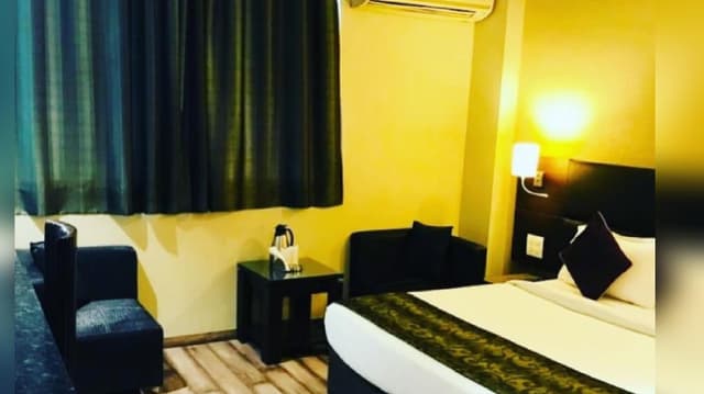 Super Deluxe Room