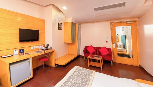 Super Deluxe Room