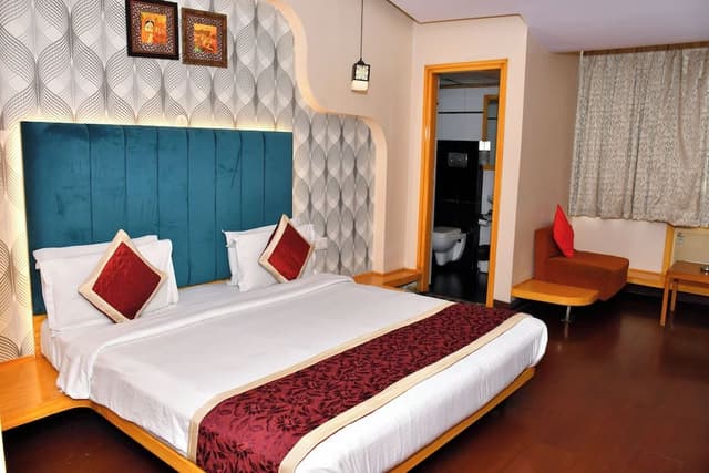 Super Deluxe Room