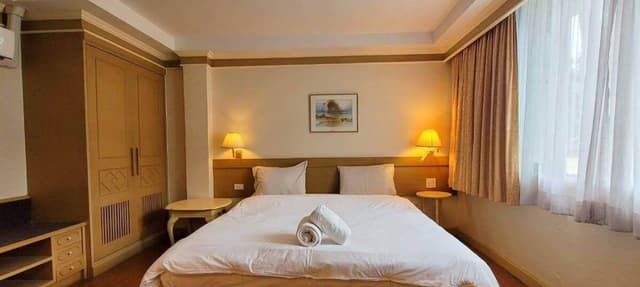 Superior Double Room, City View
