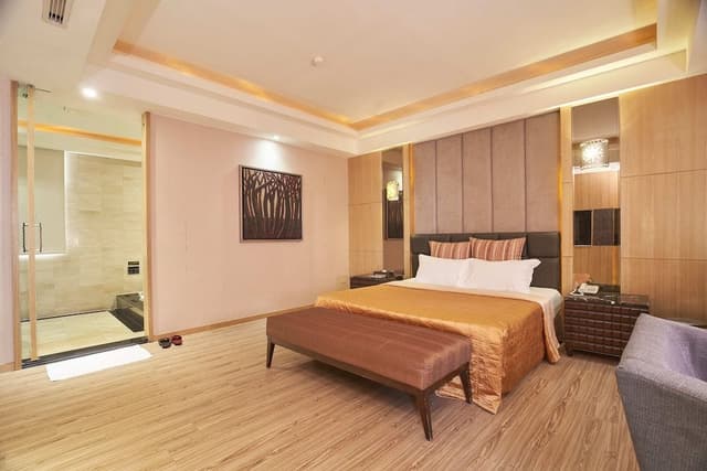 Business Double Room