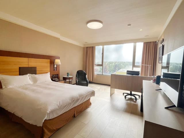 Exclusive Suite