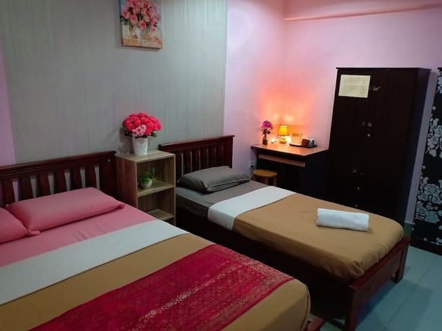 Triple Room