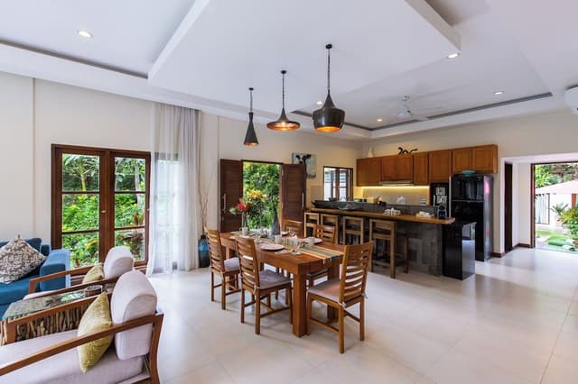 Delight Six Bedroom Villa