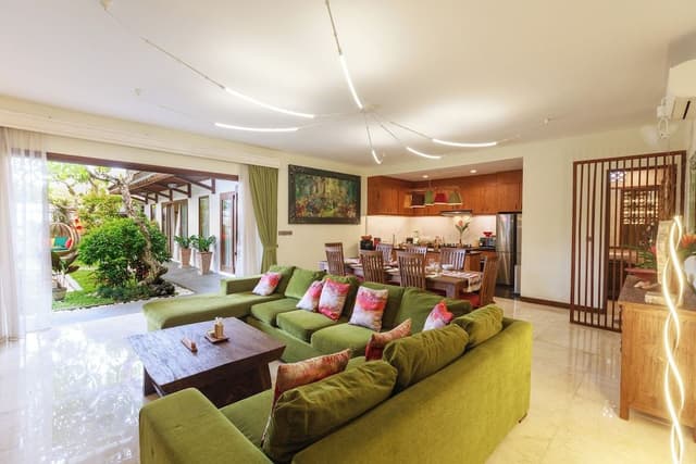 Delight Six Bedroom Villa