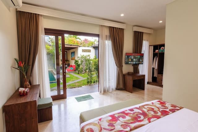 Delight Six Bedroom Villa