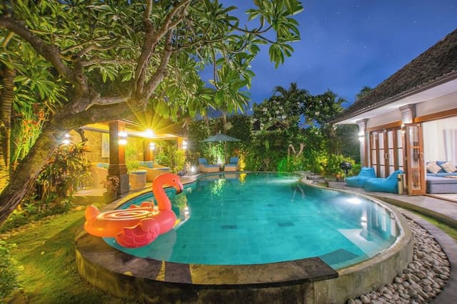 Delight Six Bedroom Villa