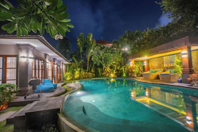 Delight Six Bedroom Villa