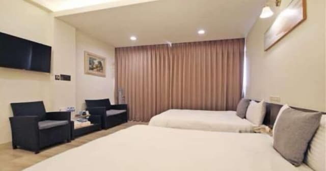 Standard Quadruple Room