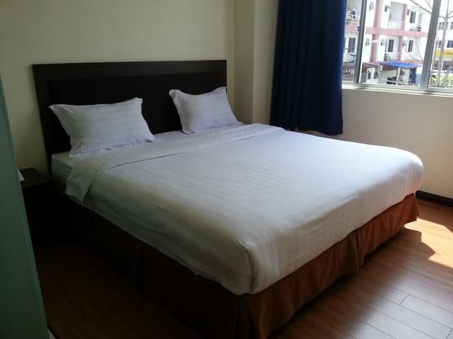 Deluxe Room, 1 King Bed