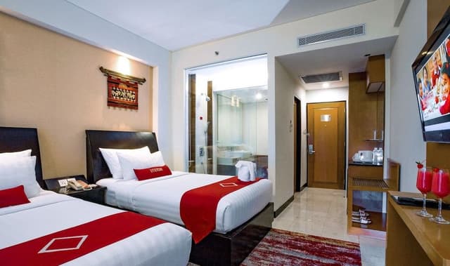 Executive Room, 2 Twin Beds, Pool View