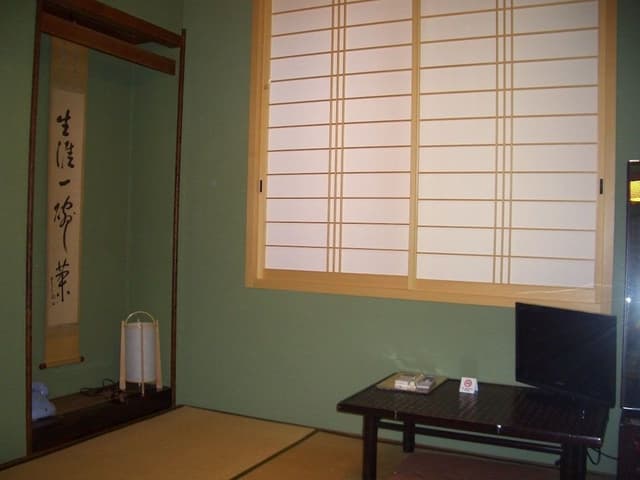 Japanese Style Room for 1 Guest with 4.5 Tatami