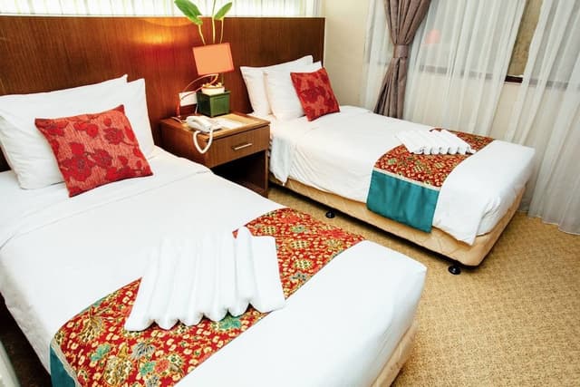 Deluxe Room, 2 Twin Beds