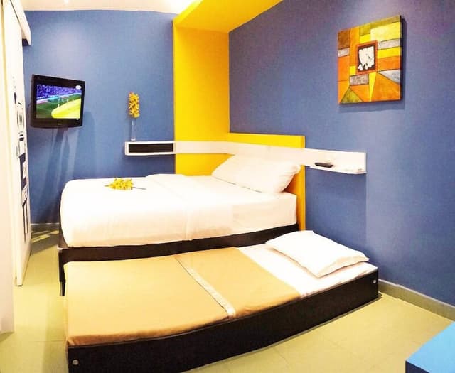 Triple Room