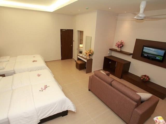 Deluxe Quadruple Room