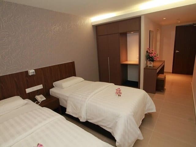 Deluxe Twin Room