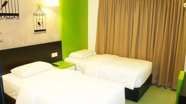 Deluxe Twin Room