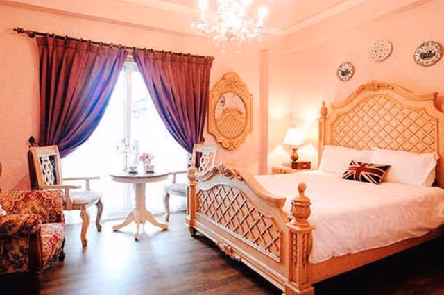 Classic Quadruple Room
