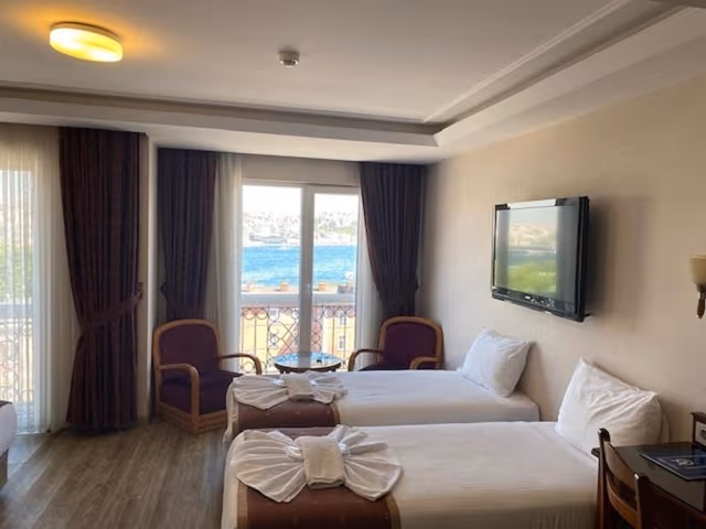Superior Family Room with Bosphorus View