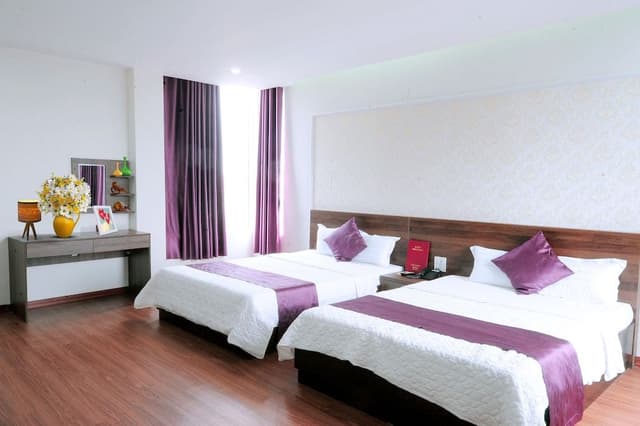 Luxury Quadruple Room, 2 Double Beds, Non Smoking, Mountain View