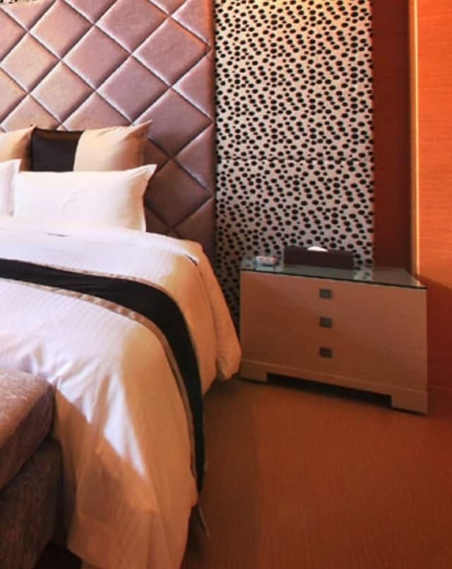 Standard Double Room (Check in after 21:00 on Sat, continuous stay must check out)