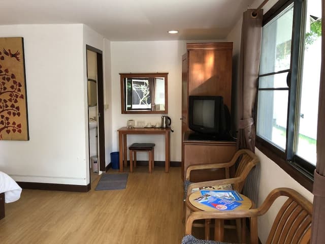 Standard Twin Bed