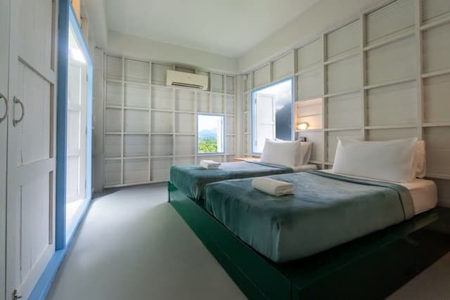 Standard Twin Room, 2 Twin Beds, Private Bathroom