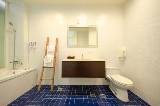 Double Room, Ocean View (202 302)