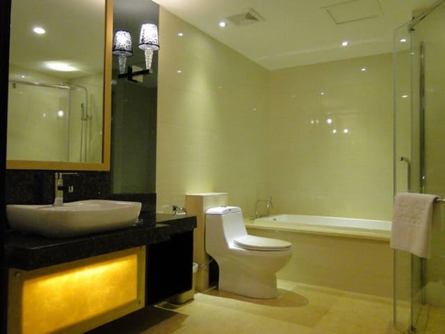 Deluxe Business Room (Main Building)