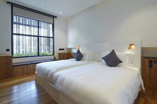 Standard Twin Room