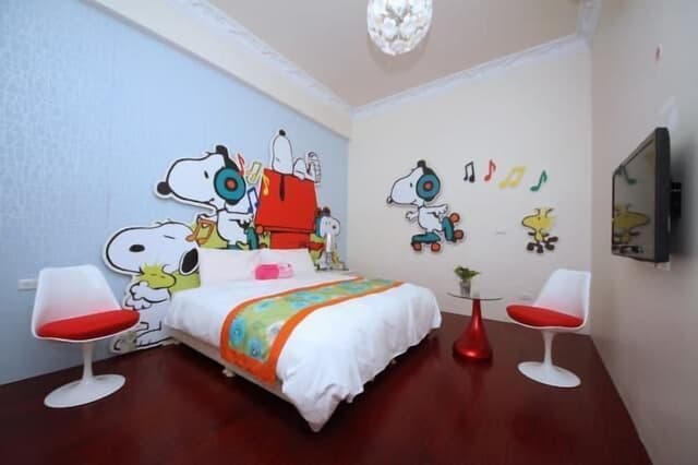 Double Room (Cartoon Dog)