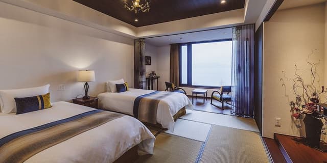 [Hikarigami] Japanese Bedroom (10 tatami) Non Smoking