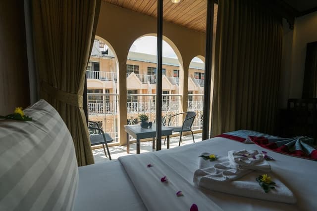 Standard Twin Room