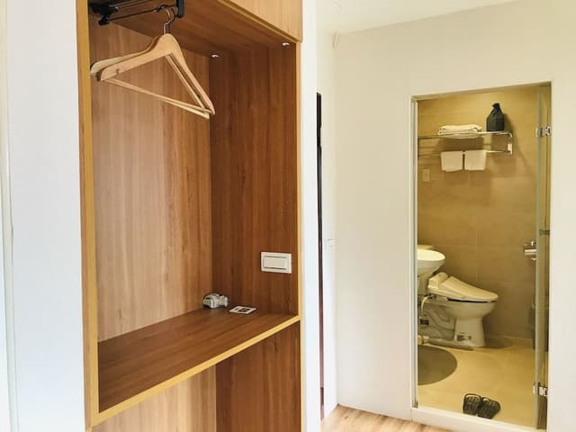 Comfort Twin Room (street view)