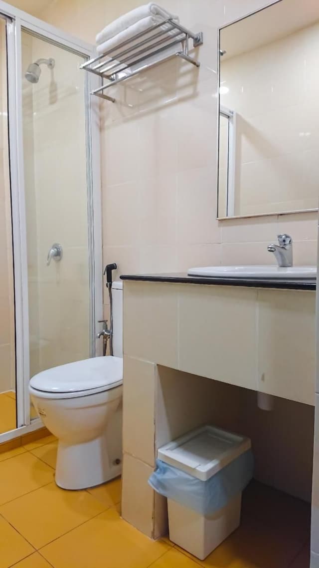 Standard With Window