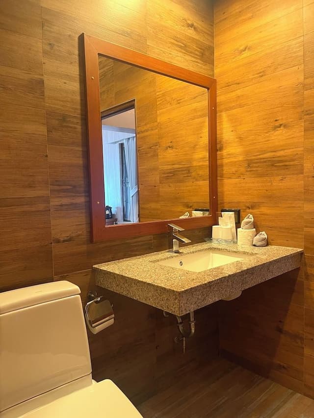 Air Con Beach Front Bungalow 2 Persons