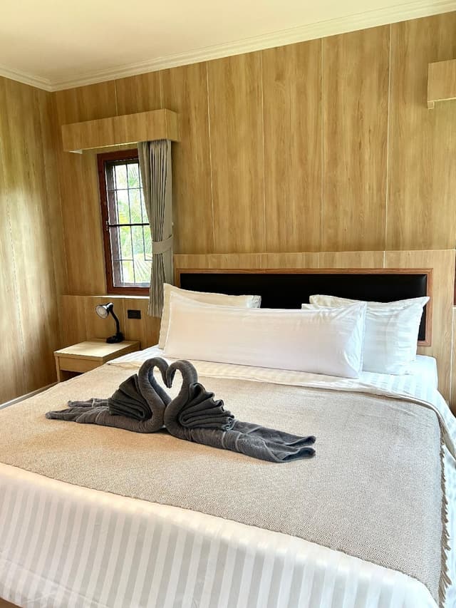 Deluxe Bungalow