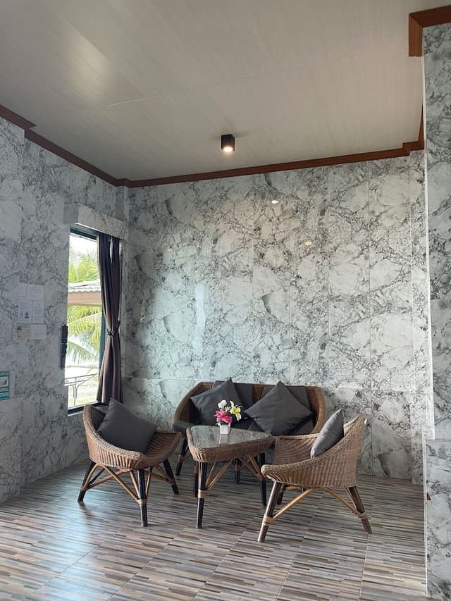 Air-Con Beach Front (4 persons)