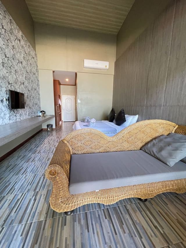 Room Air-Con Beach Front (2 persons)