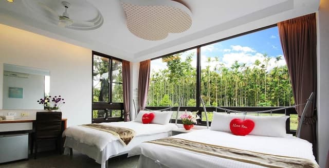 Classic Quadruple Room