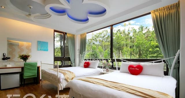 Classic Quadruple Room