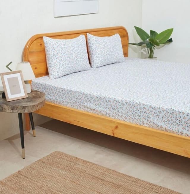 Standard Double Room, 1 King Bed, Non Smoking, Private Bathroom