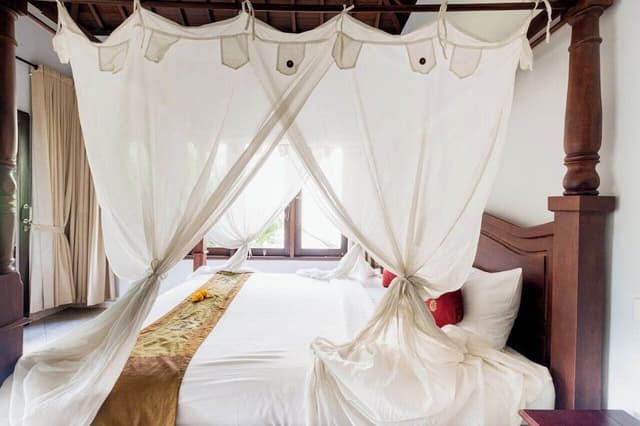 4 Bedrooms Private Pool Villa